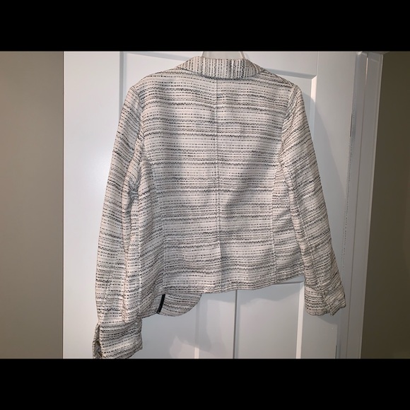 Cabi Blazer - Picture 3 of 5